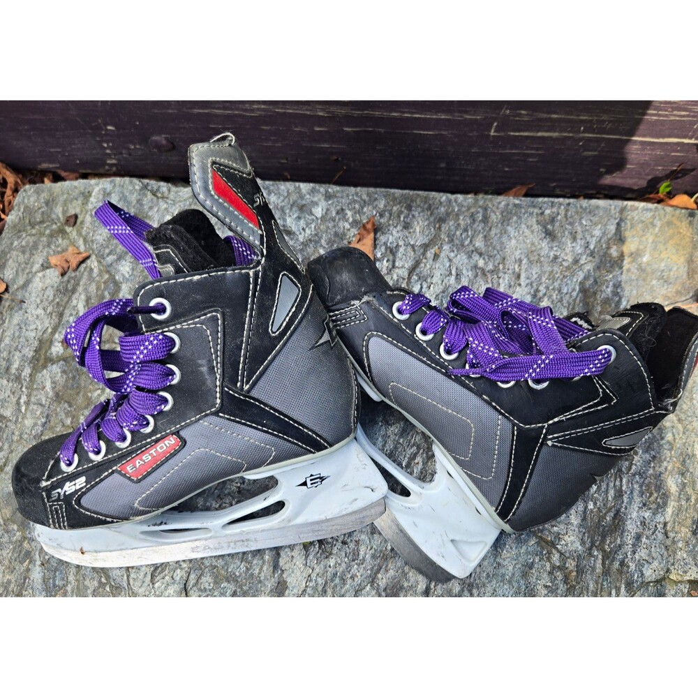 Easton S1.52 Youth Ice Hockey Skates Size 2.0 Black/Gray/Purple Lace Pair